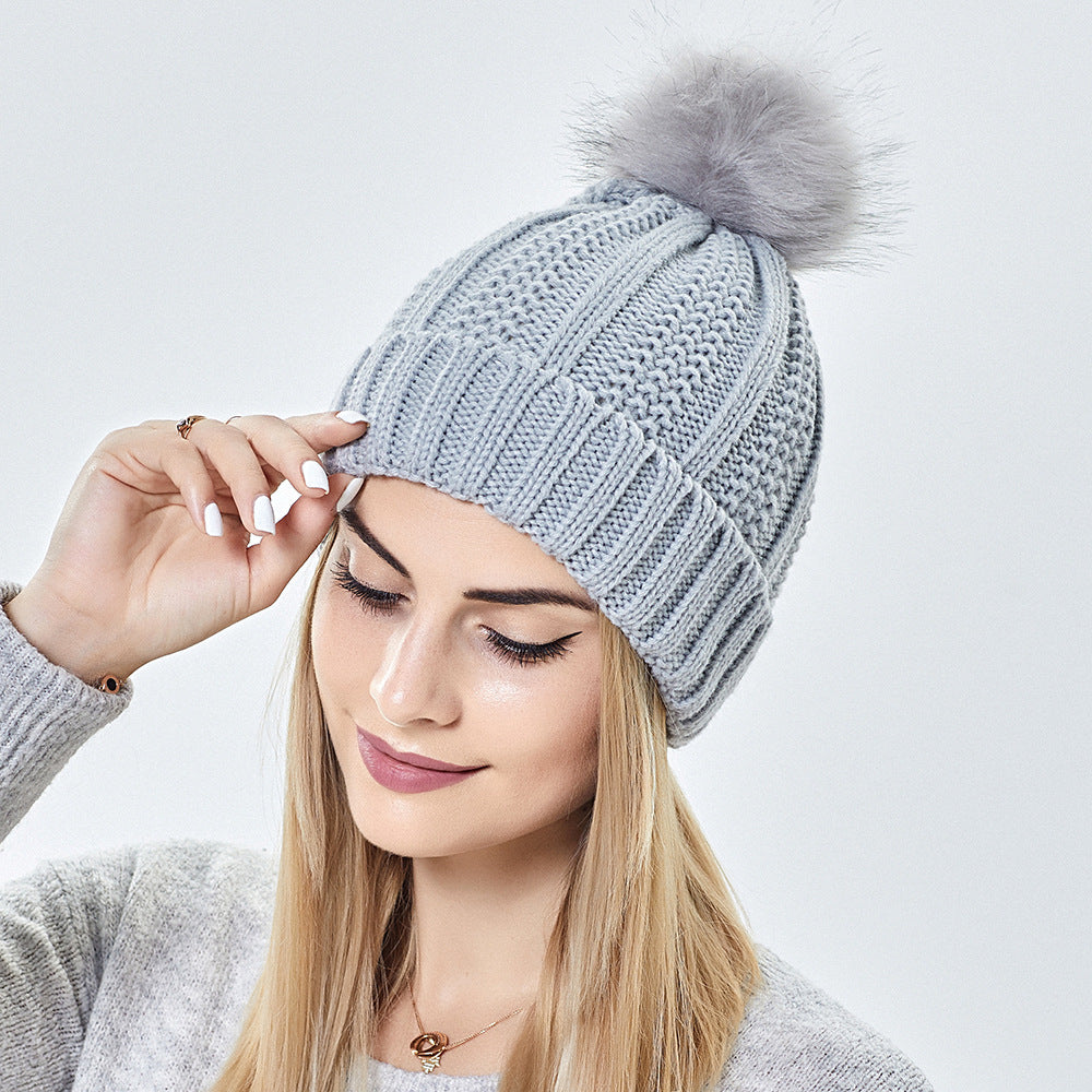 Luxe Knit Winter Hat: Stretchy, Fleece-Lined, and Extra Warm